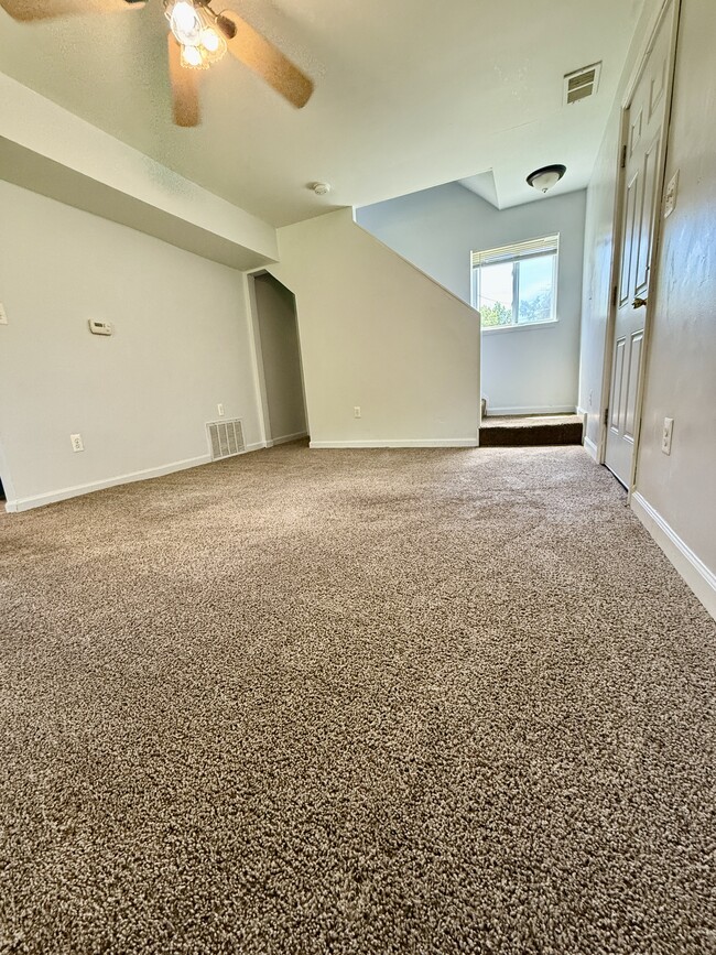 Photo - 31543 Alpena Ct Unidad 31543