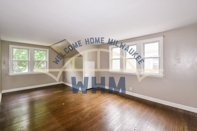 Photo - 2135 N 62nd St