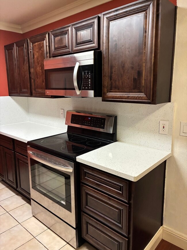 Photo - 1457 Marchbanks Dr Unit 1