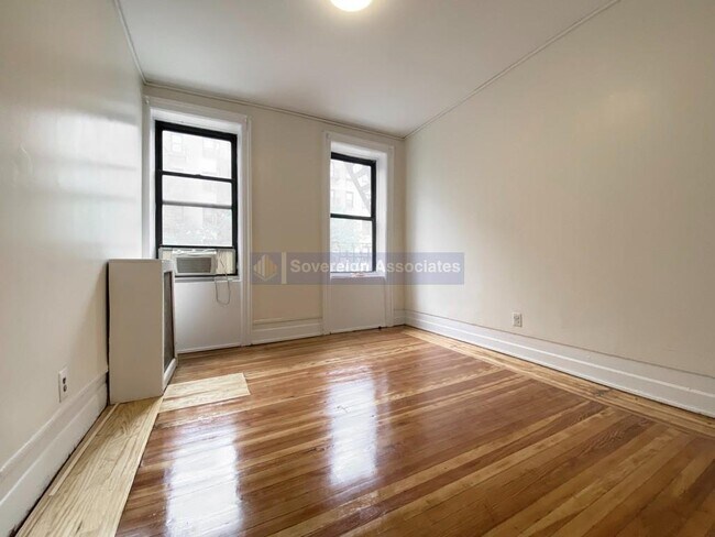 Photo - 182 Claremont Ave Apartment Unit 22