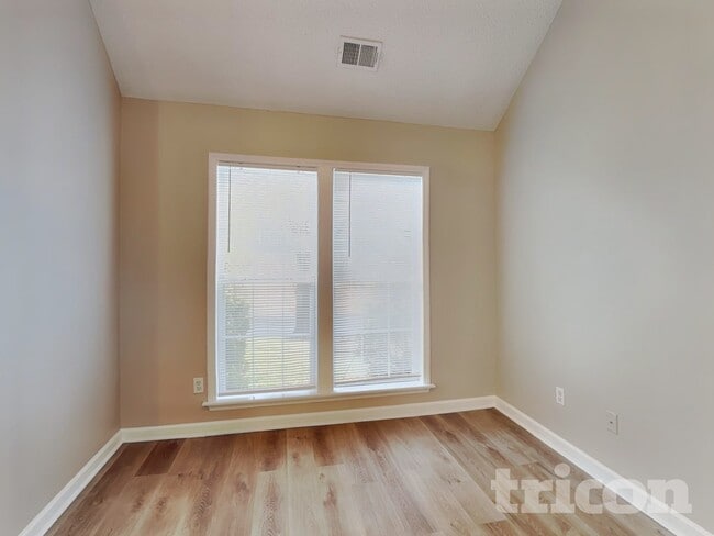 Photo - 1240 Bacardi Ct