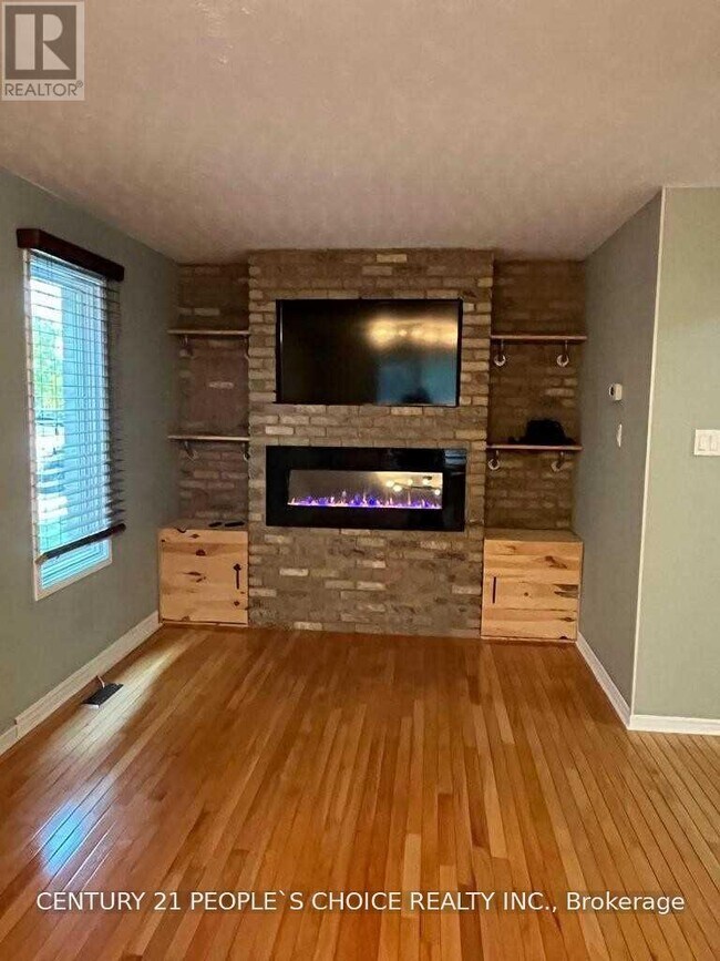 Photo - 156 Pochard Ln
