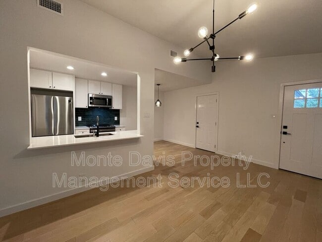 Photo - 9908 Brasher Dr