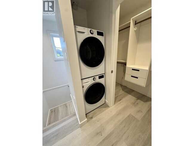 Laneway House-38xx W 36TH AVENUE