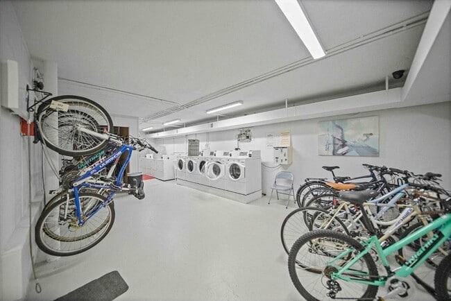 Photo - 50 Green St Unit 411