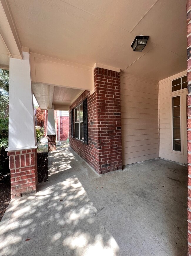 Photo - 25826 Chapman Falls Dr