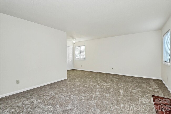 Photo - 6121 Heathstone Ln Unit B