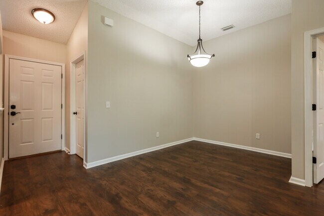 Photo - 3087 Havengate Dr