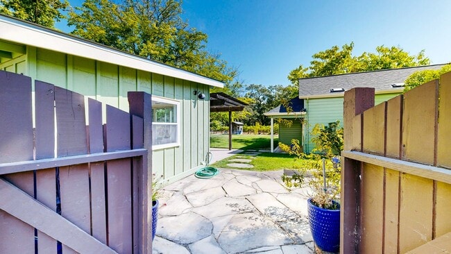 Photo - Country Charm Meets Vineyard Views! Two Be...