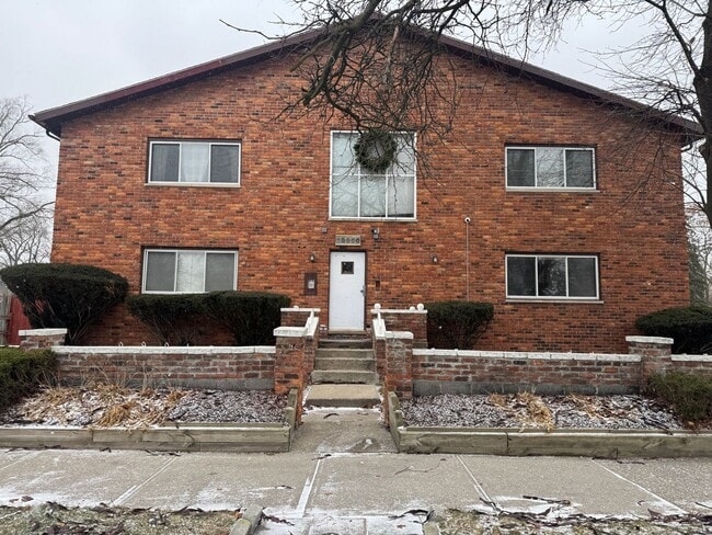 Building Photo - NOW LEASING AT BADCAD APARTMENTS Unit 102