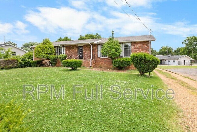 Photo - 3127 Larkspur Dr Unidad A Rental