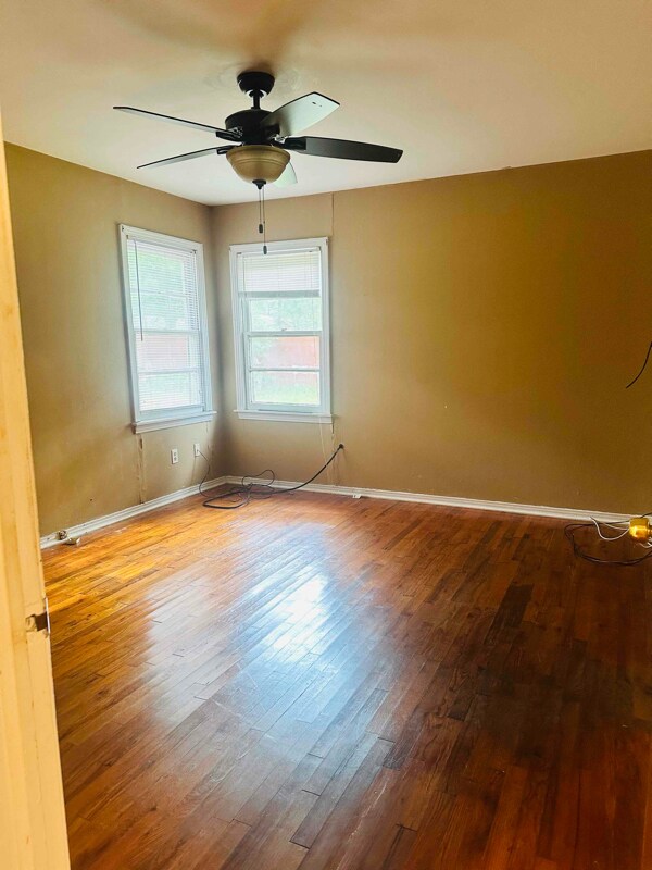 Photo - 2411 East George Richey Road