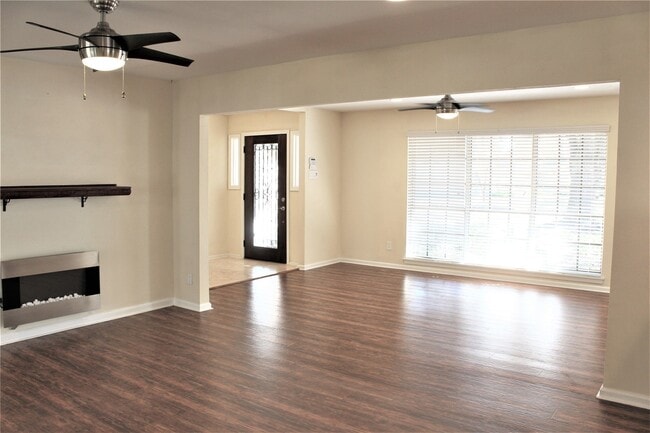 Photo - 10142 Eddystone Dr