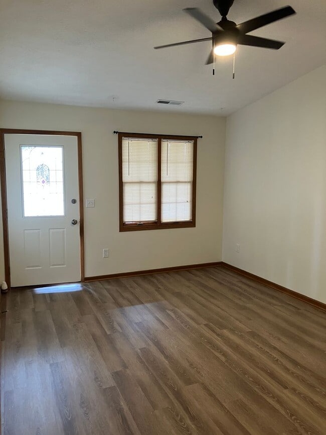 Photo - Updated Ranch with 2 Bedrooms, 1 Bath, and 1-Car Attached Garage in Troy, Ohio - Your Perfect Hom... Unit 1565-C Wayne St