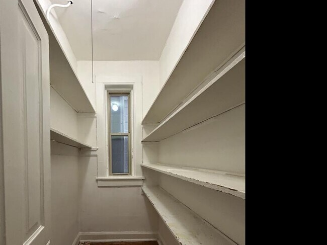 Photo - 3 bedroom in Chicago IL 60622 Unit 1