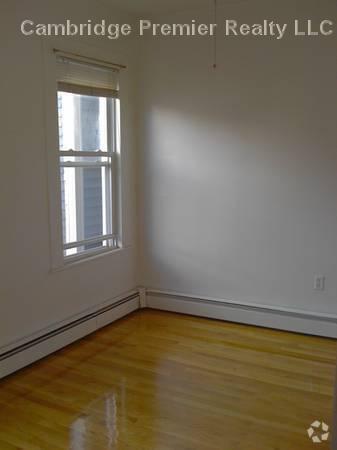 Building Photo - 103 Sciarappa St Unit 2 Rental