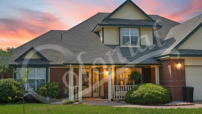 Building Photo - AVAILABLE MID JANUARY!!!