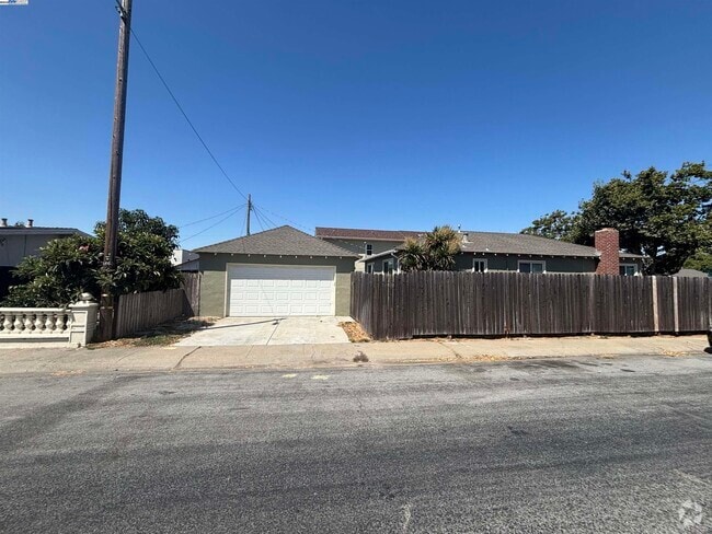 Building Photo - 3428 San Marino Ave Rental