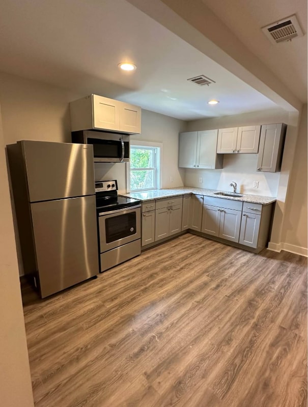 Photo - 722 Waters Ave Unidad B