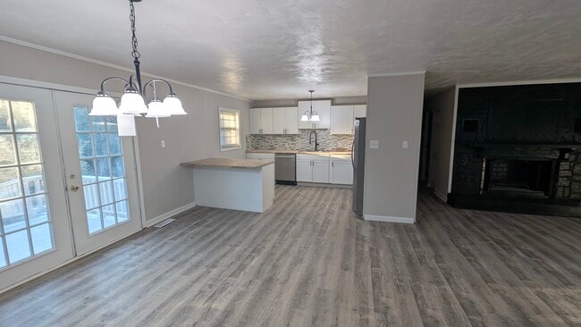 Photo - 501 Terrell St