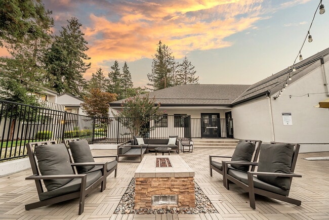 Photo - Riley Square