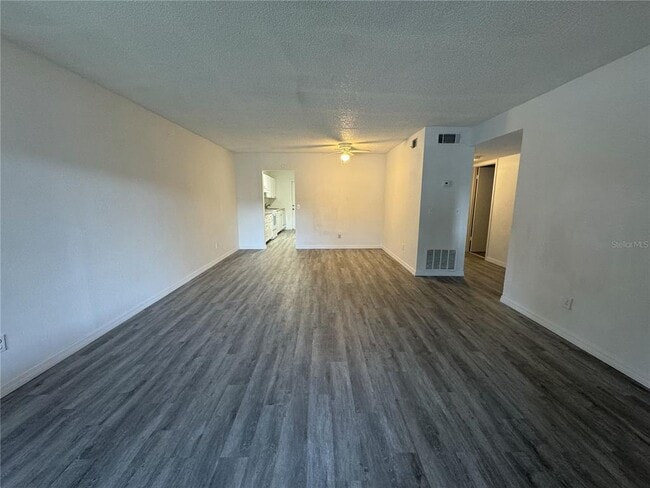 Photo - 605 Northlake Blvd Unit 13