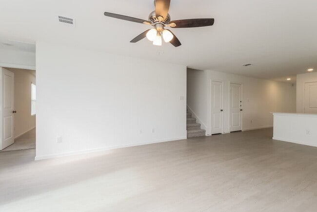 Photo - 16006 Tallis Dr