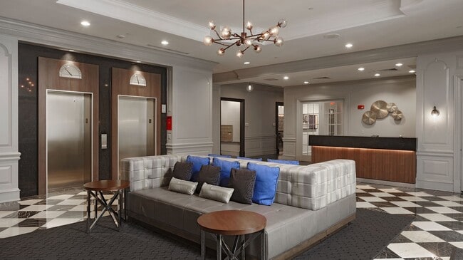 Photo - The Esquire on Fifth