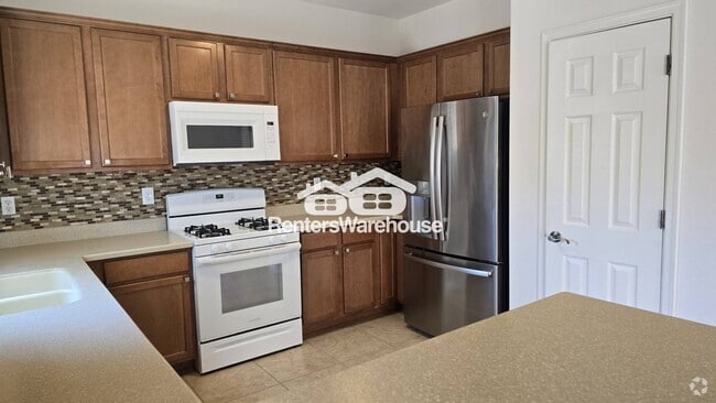 Building Photo - 1126 E Mt Shibell Dr Rental