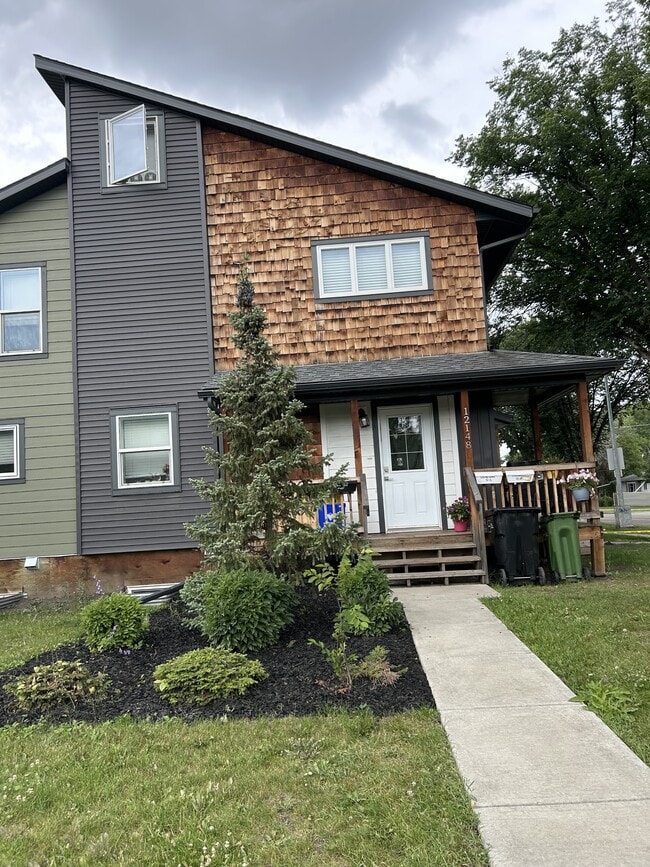 Building Photo - 12148 105 St Unit 12148 - Main