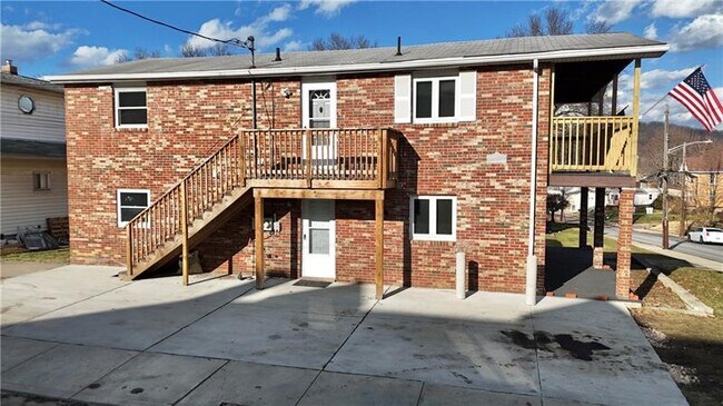 Photo - 927 Vance Ave