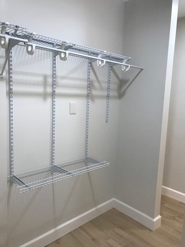 1913 5th Ave Unit 3rd Fl