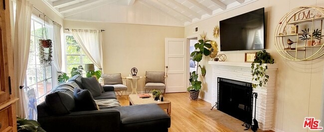 Photo - 4733 San Feliciano Dr