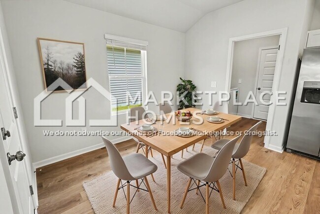 Photo - 1716 Amber Ave