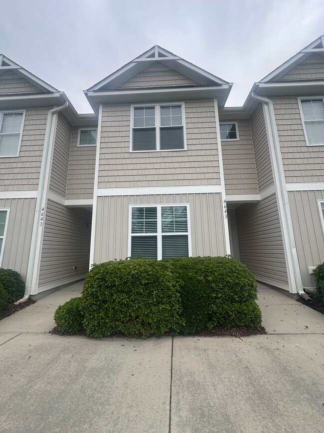 Photo - SAYLOR'S WATCH - 3 Bedroom Townhome in Monkey Junction/South Wilmington!