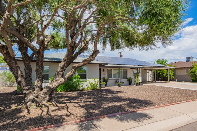 Photo - 2136 W Village Dr