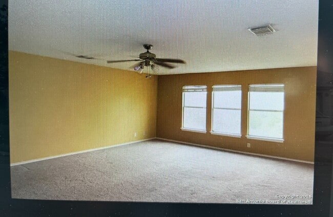 Building Photo - 7803 Bowens Crossing Rental