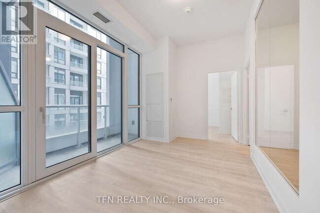 Photo - 15 Richardson St Unit 515