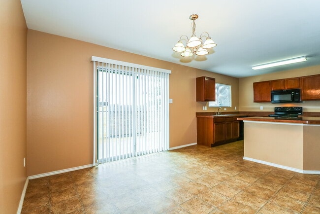 Photo - 10001 Chrysalis Dr