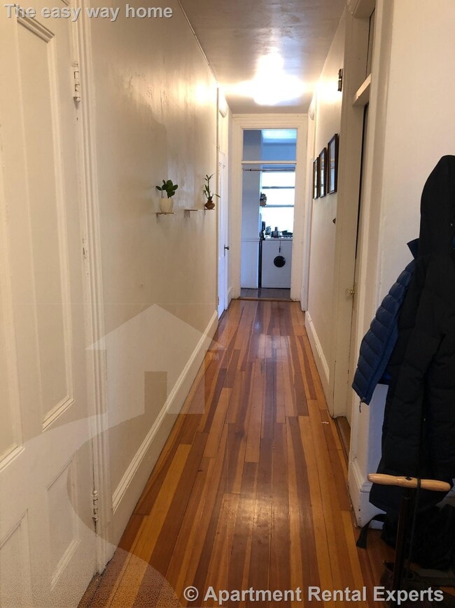 Photo - 268 Broadway Unidad #2