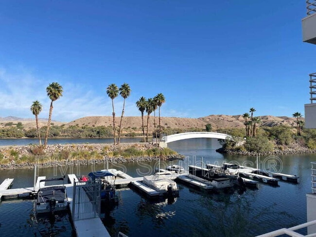 Photo - 1800 Club House Dr Unit M102