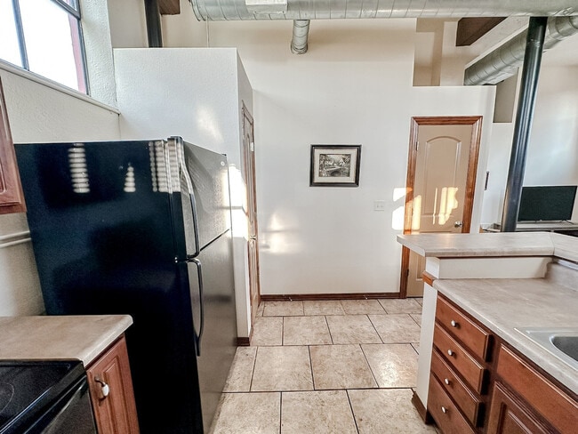 Photo - 521 N Jefferson Ave Unit SI ID1074454P