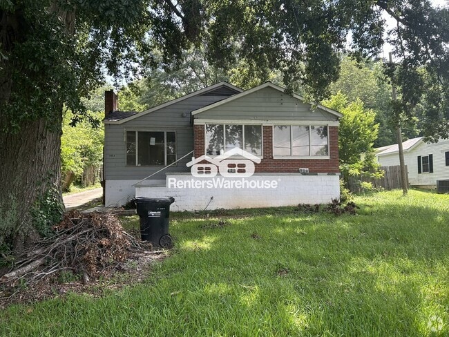 Building Photo - 1433 Cherry Ave Rental