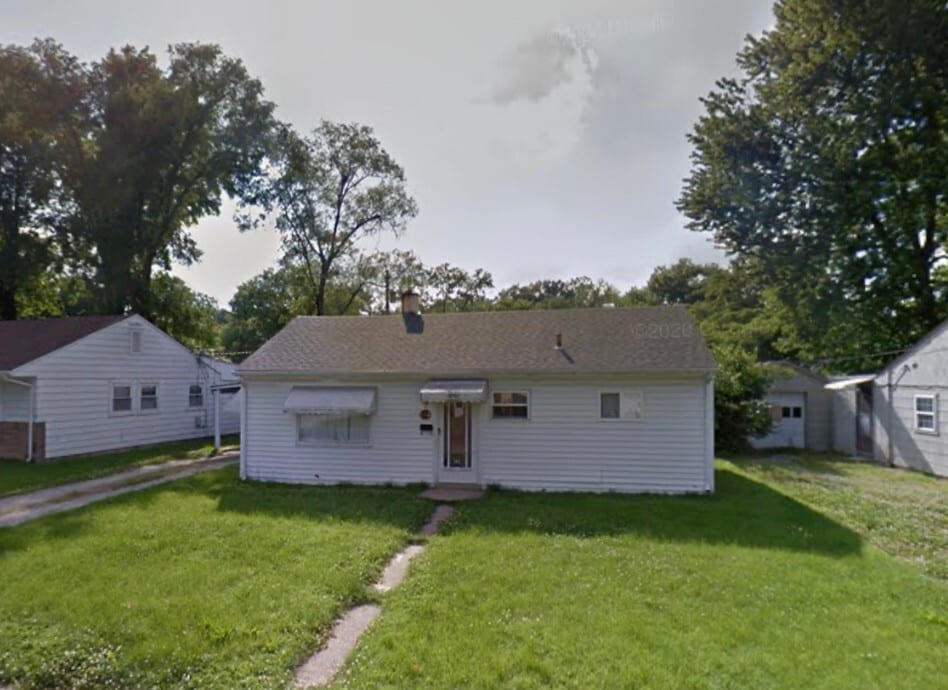 Photo - 1112 Lilac Dr House
