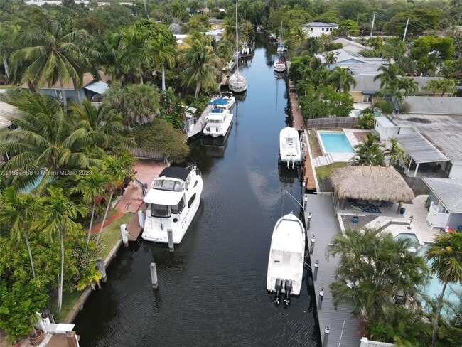 Photo - 1717 SW 5th Pl