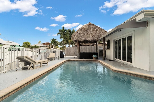 Photo - 2233 SE 15th St