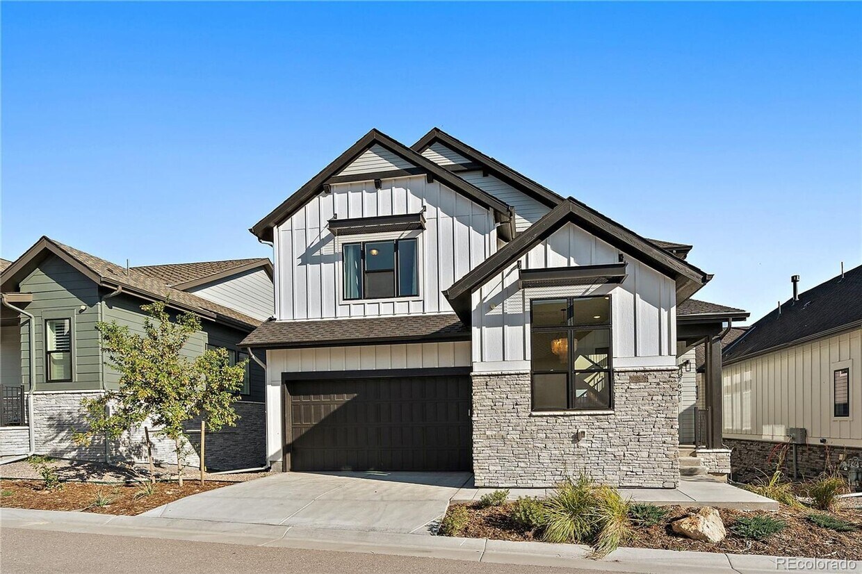 Gorgeous and new home in exclusive gated C... - Gorgeous and new home in exclusive gated C...