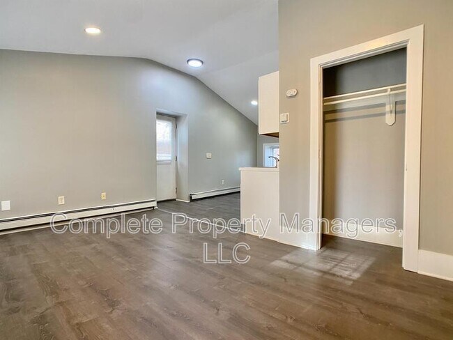 Photo - 820 S Minnesota Ave