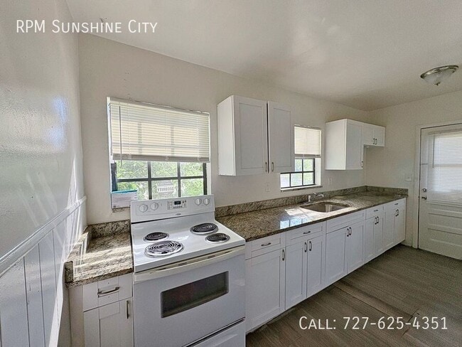 Photo - 3467 16th Ave S