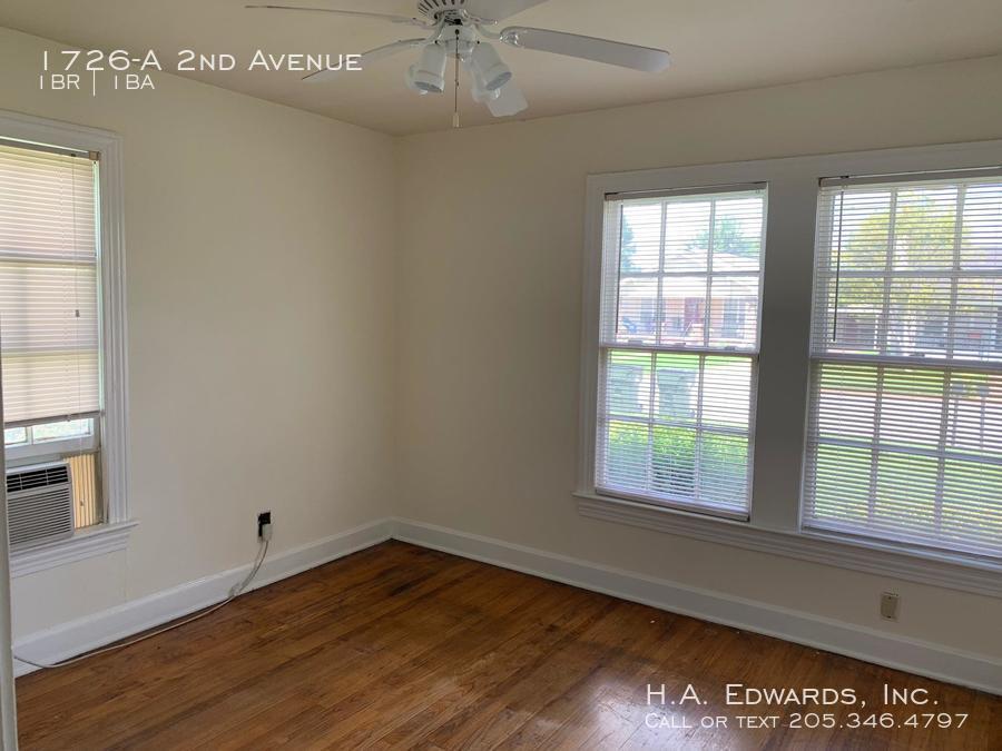 Photo - 1726 2nd Ave